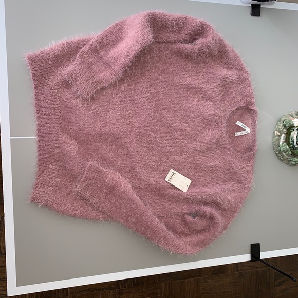Mudd Eyelash crew sweater - NWT- Mystic Mauve - Picture 6 of 6